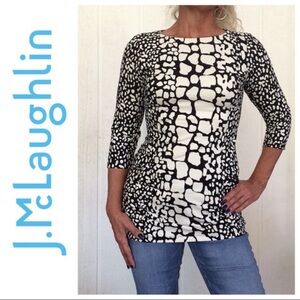 J. McLaughlin Black and White Women's Tunic Top with Pockets, Small